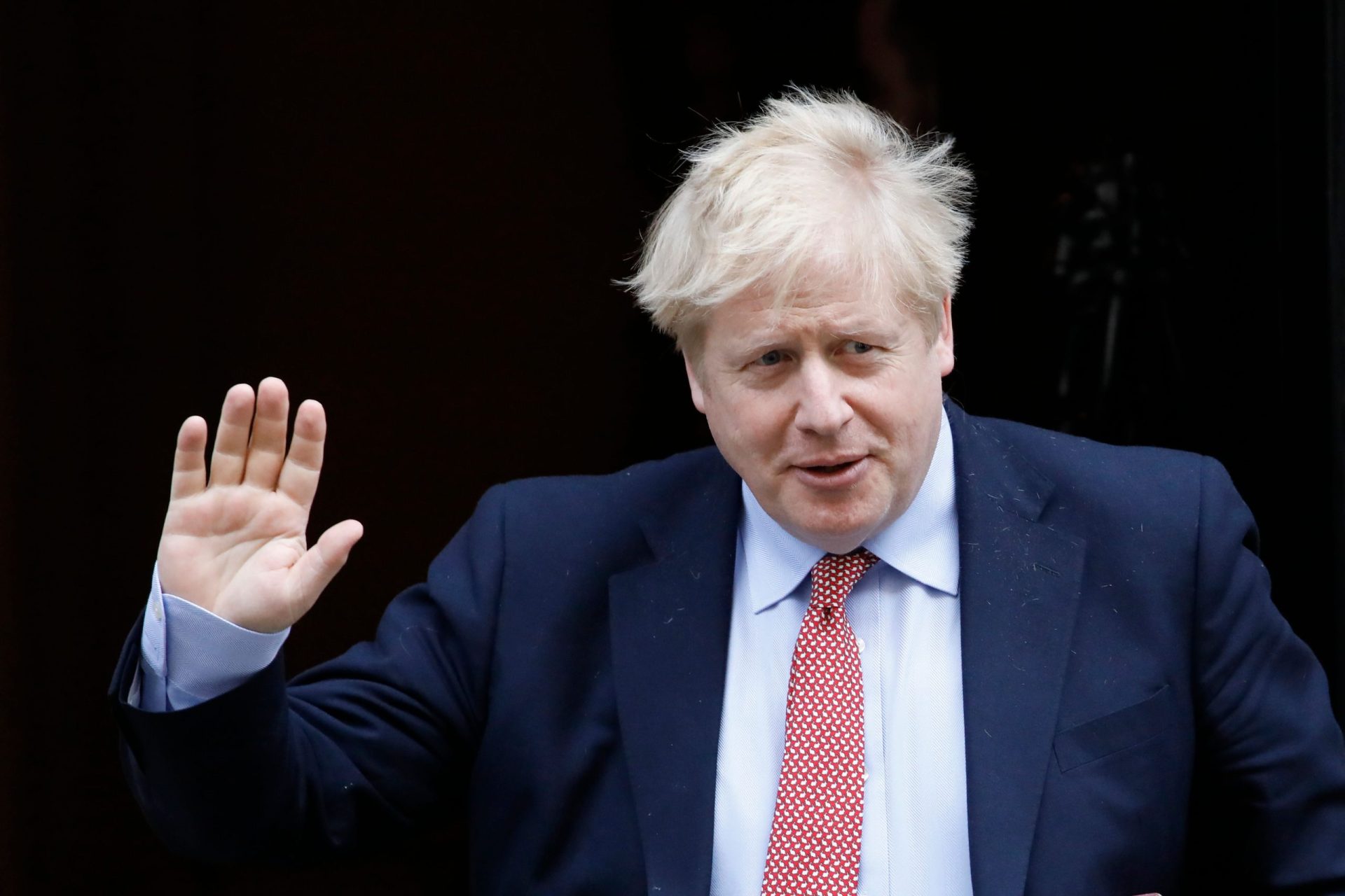 Boris Johnson testa negativo para coronavírus