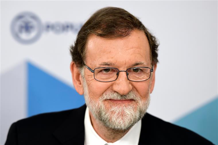 Mariano Rajoy fura confinamento obrigatório para fazer exercício