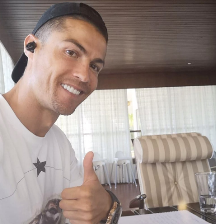 Cristiano Ronaldo em isolamento social: dos treinos ao regresso aos estudos