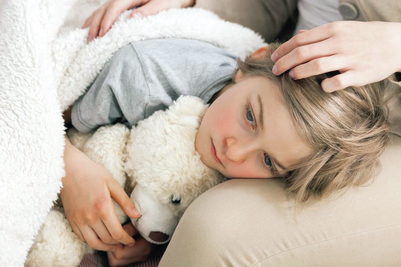 Um caso de doença infantil associado à covid-19