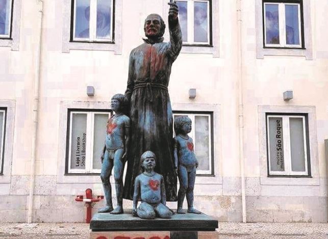O ‘sermão’ de João Pedro Costa aos homens (que vandalizaram estátua)