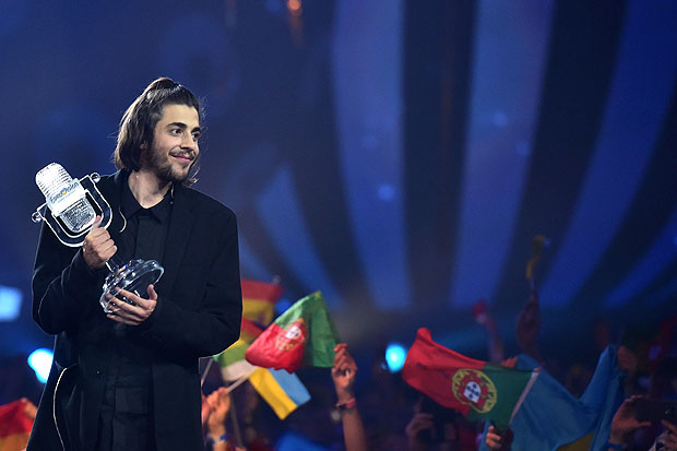 Salvador Sobral aparece em filme da Netflix sobre Eurovisão