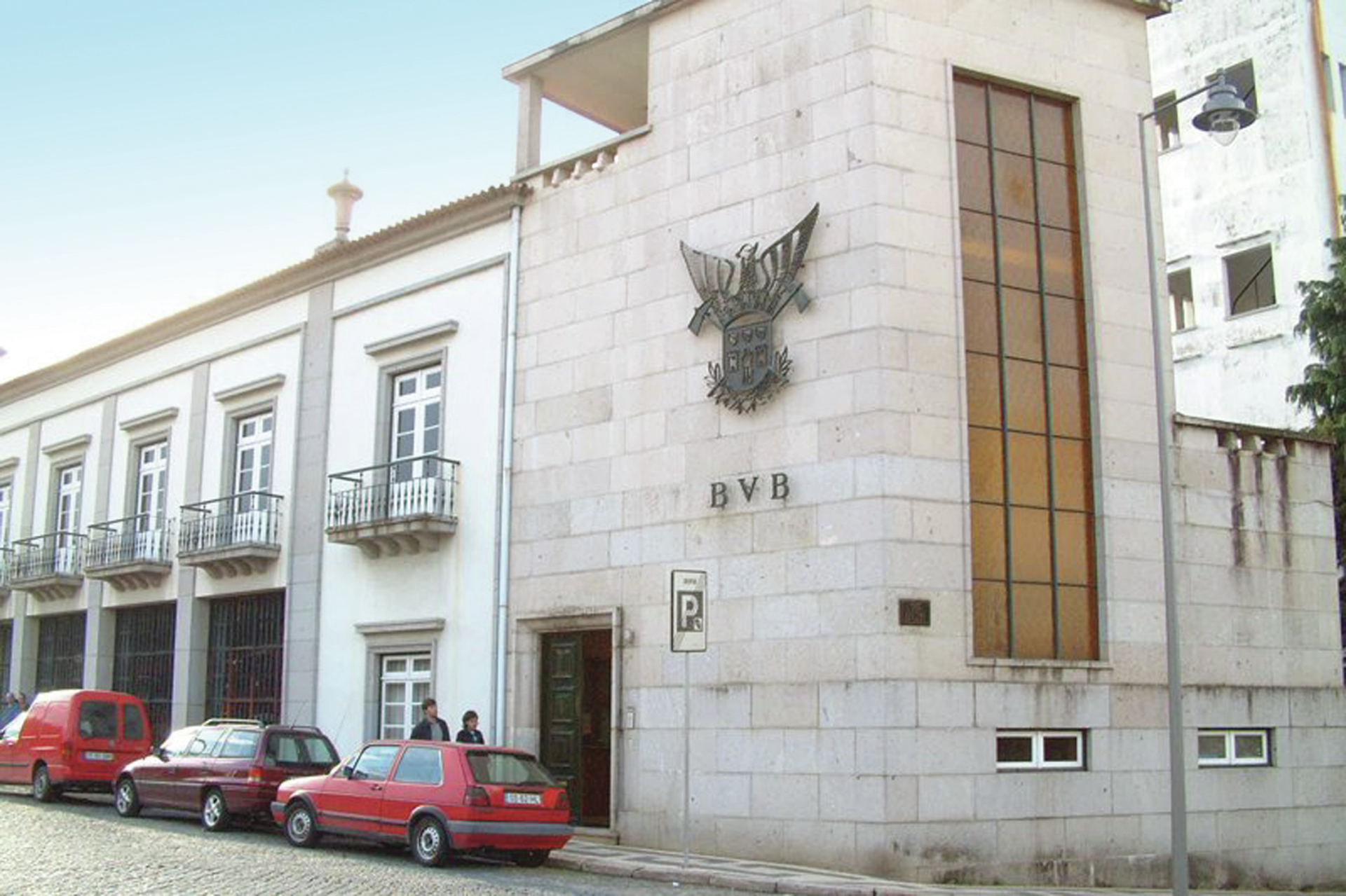 Câmara de Braga (afinal) gasta com quartel