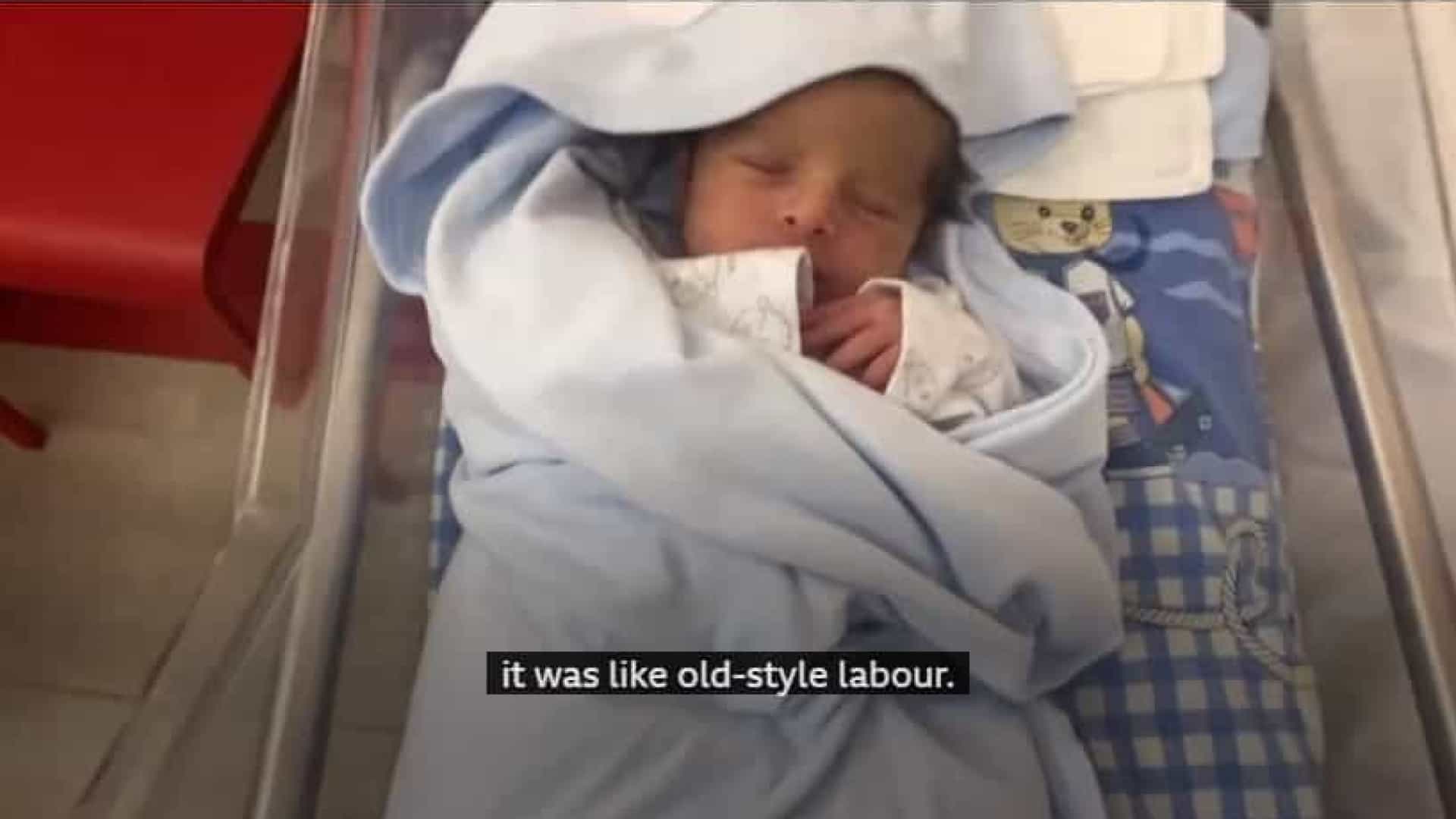 George, o bebé que nasceu durante a explosão em Beirute  | VÍDEO