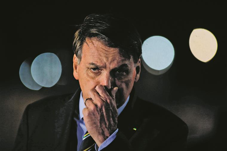 “Estamos praticamente a vencer a pandemia”, diz Bolsonaro