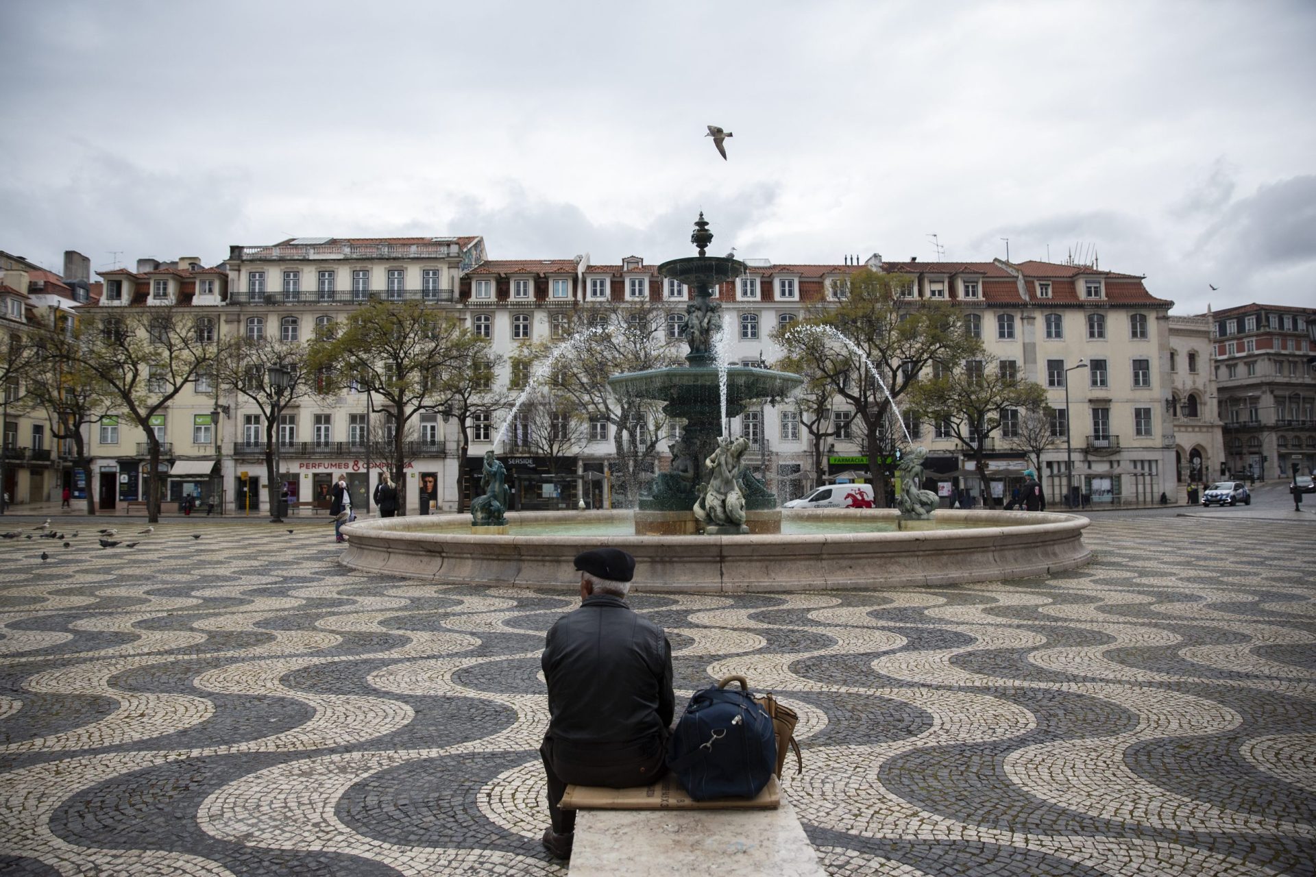 Sondagem: Portugueses pessimistas para 2021