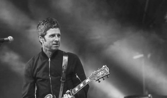 Noel Gallagher contra a utilização de máscaras para conter covid-19