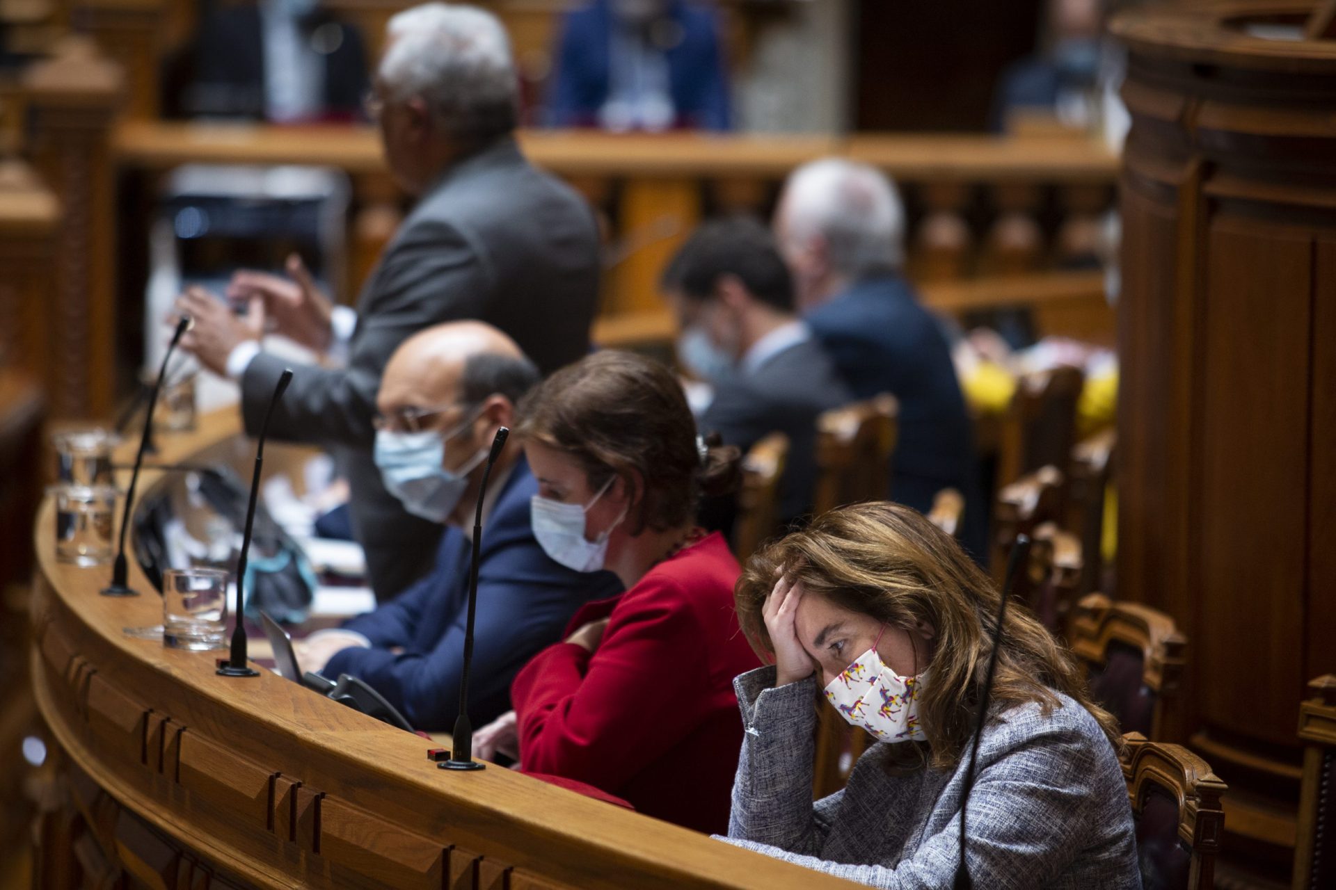 Marta Temido e Ana Mendes Godinho ouvidas no Parlamento acerca dos surtos em lares