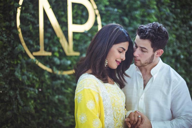Nick Jonas e Priyanka Chopra celebram terceiro aniversário de casamento