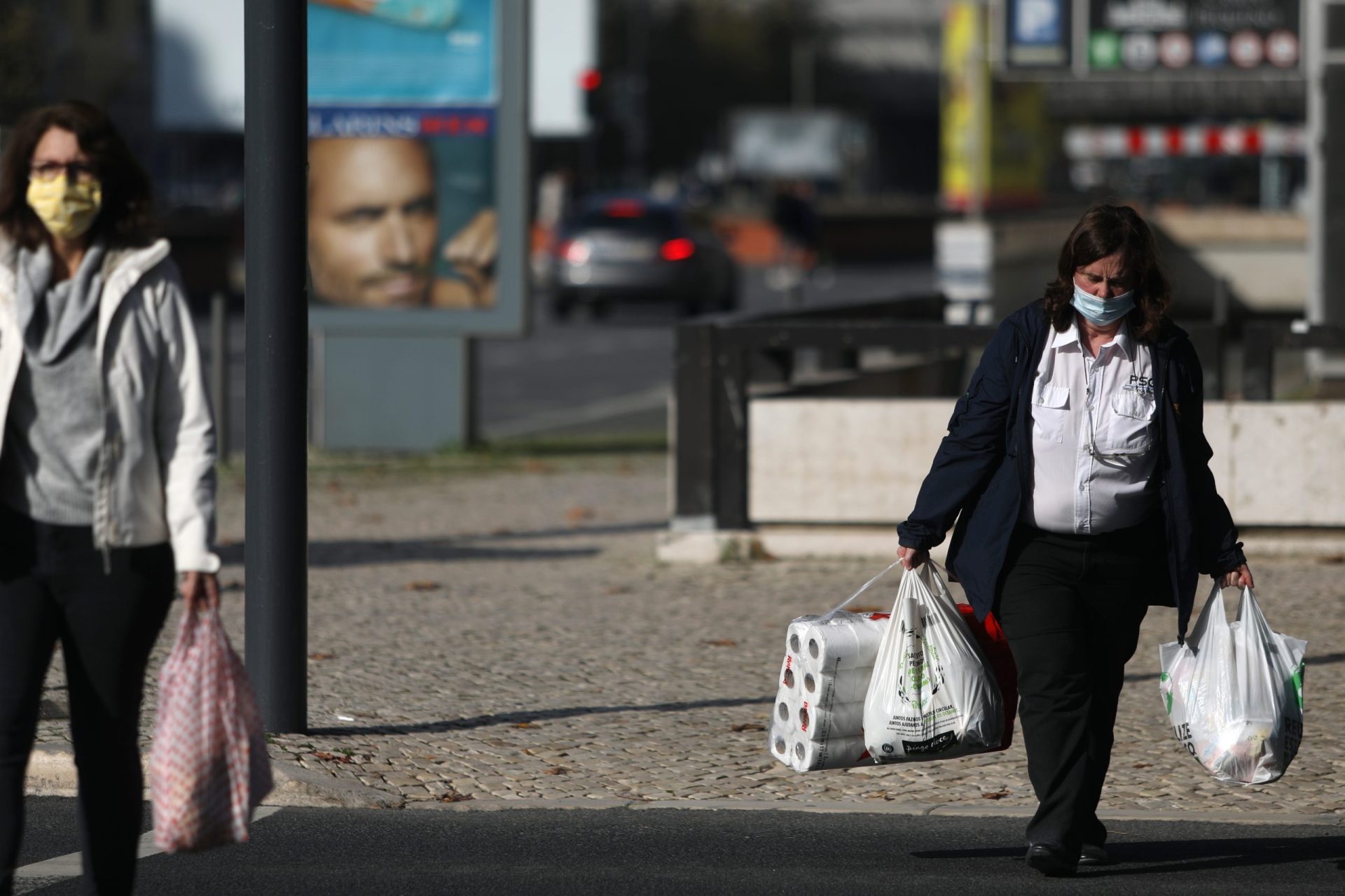 Vírus da gripe está a crescer em Portugal, confirma INSA