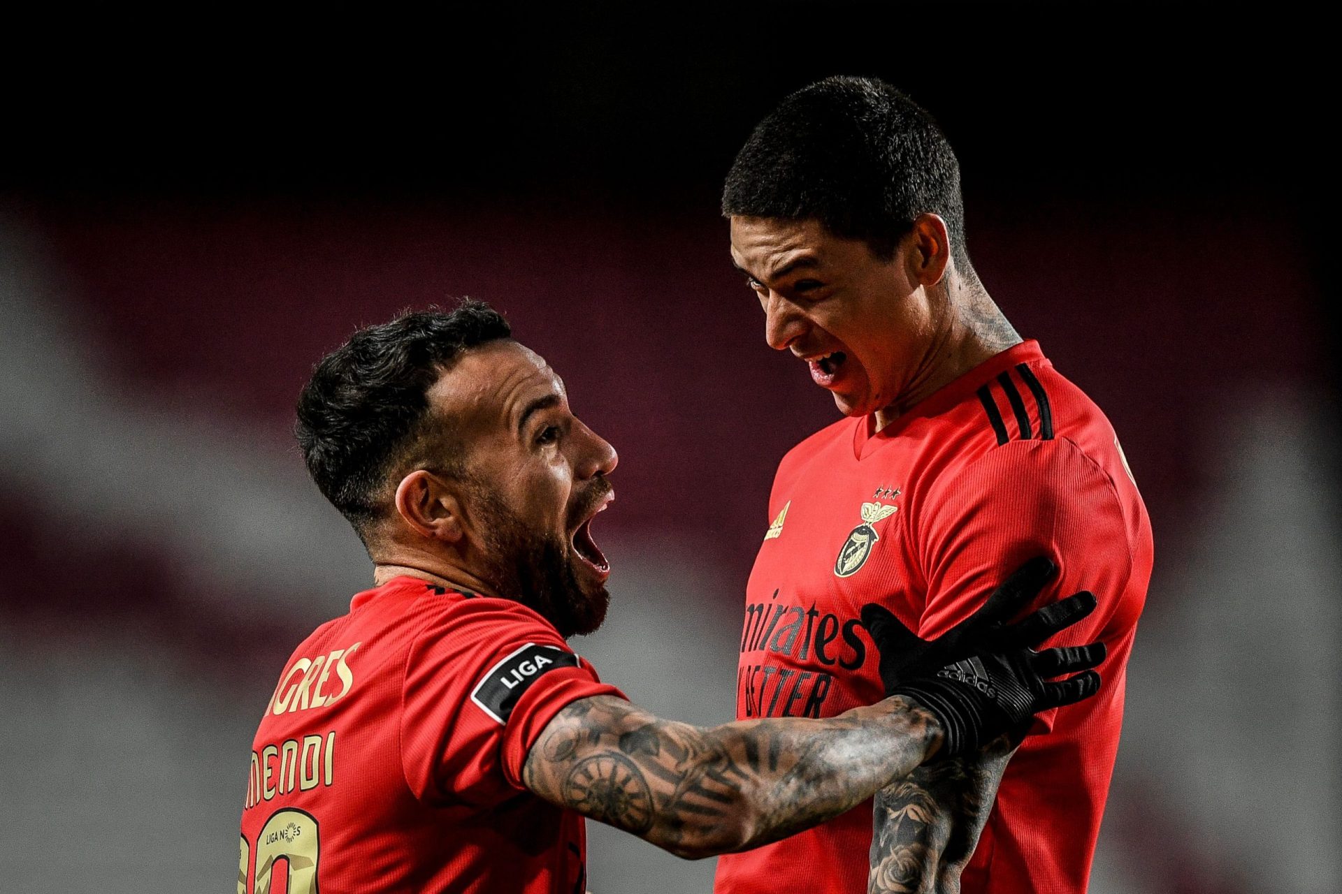 Benfica vence o Estoril por 3-1 na primeira mão da meia-final da Taça