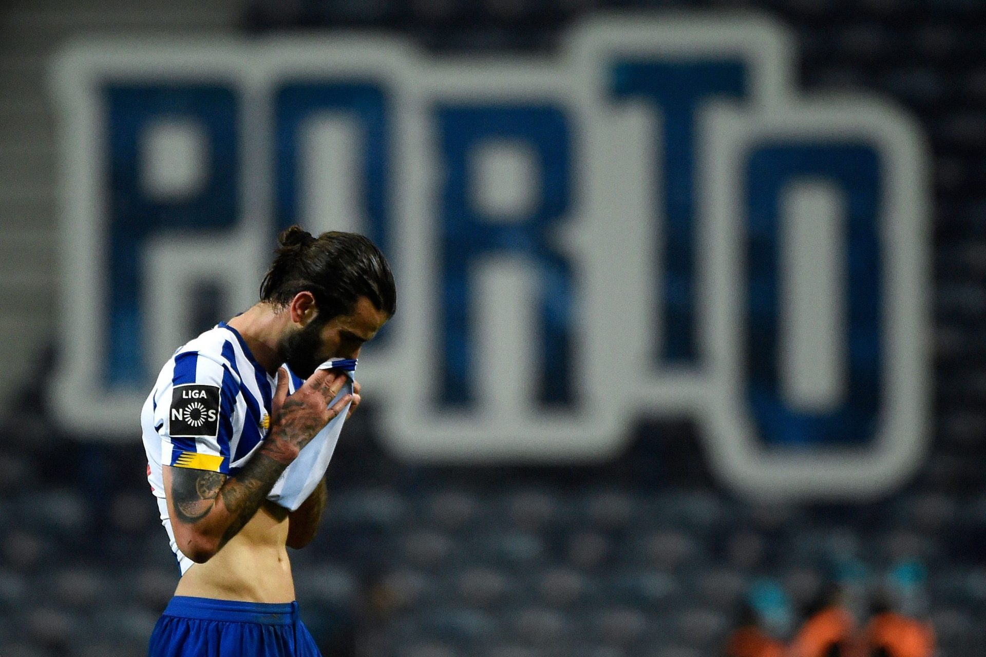 Empate no Dragão. FC Porto tentou, mas VAR impediu volta no marcador