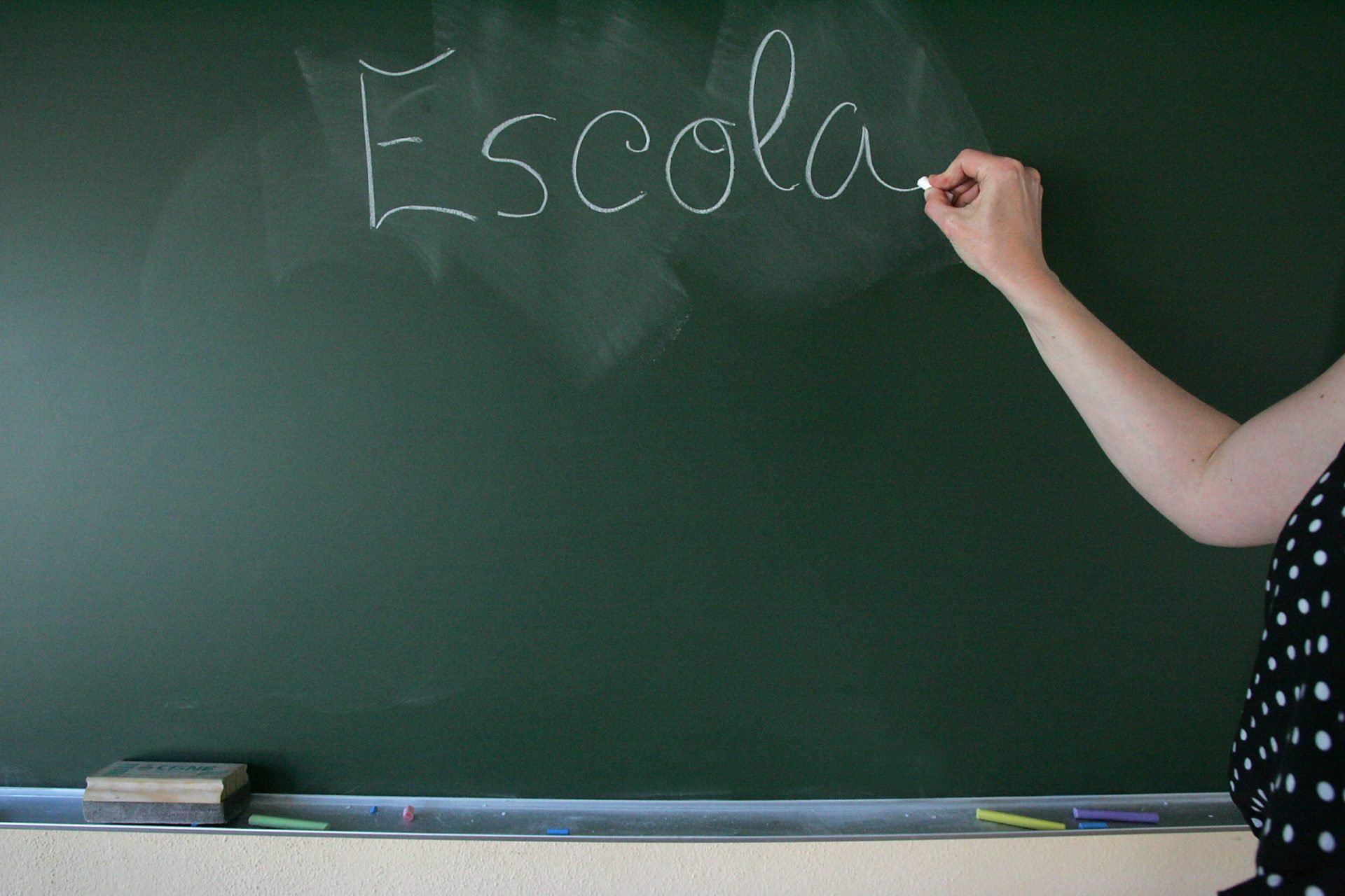 Verbas das escolas ainda não foram devolvidas, diz Filinto Lima
