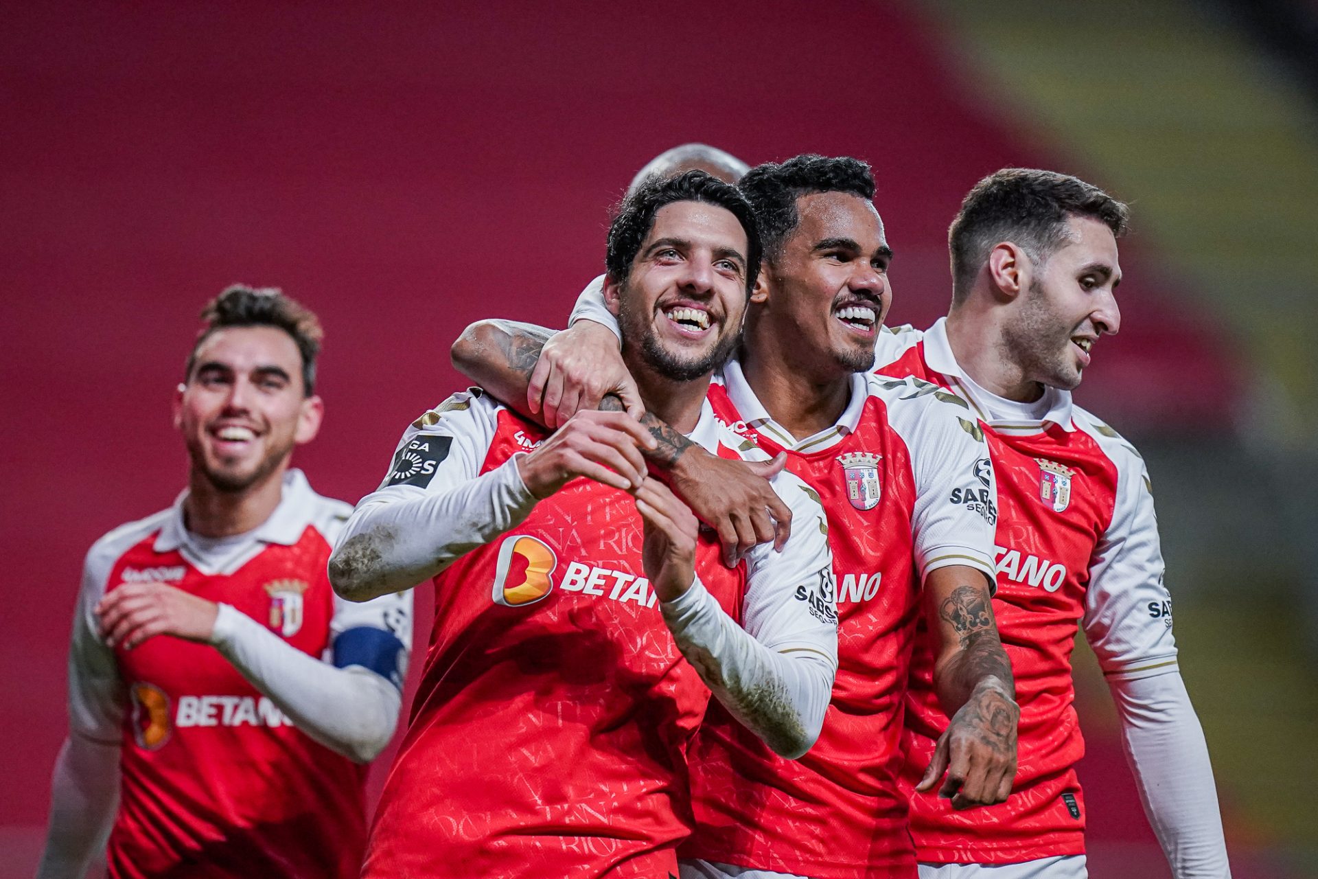 Braga vence Tondela e sobe ao segundo lugar
