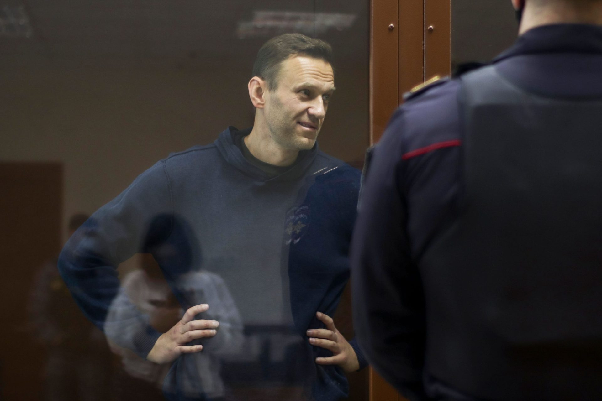 Navalny foi transferido da prisão para local desconhecido