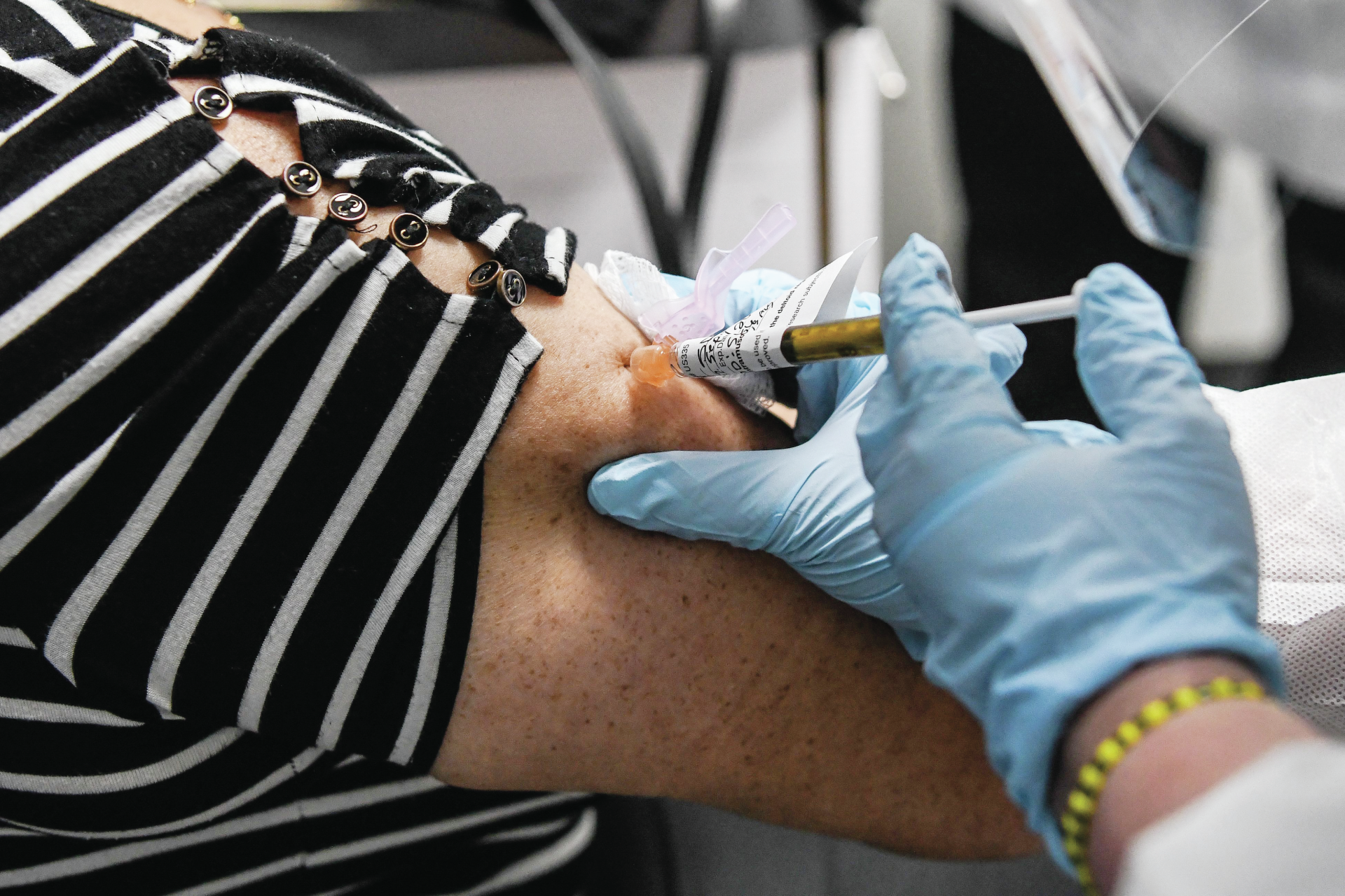 Portugal administrou mais de 338 mil doses de vacina contra a covid-19