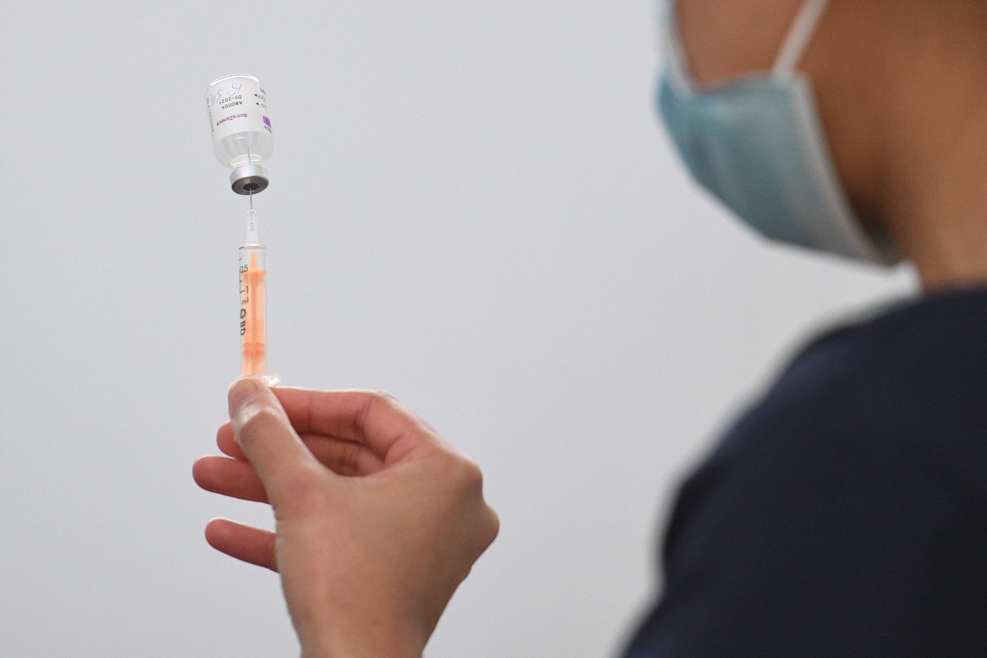 Dinamarca e Noruega recomendam não administração da vacina da AstraZeneca em maiores de 65 anos