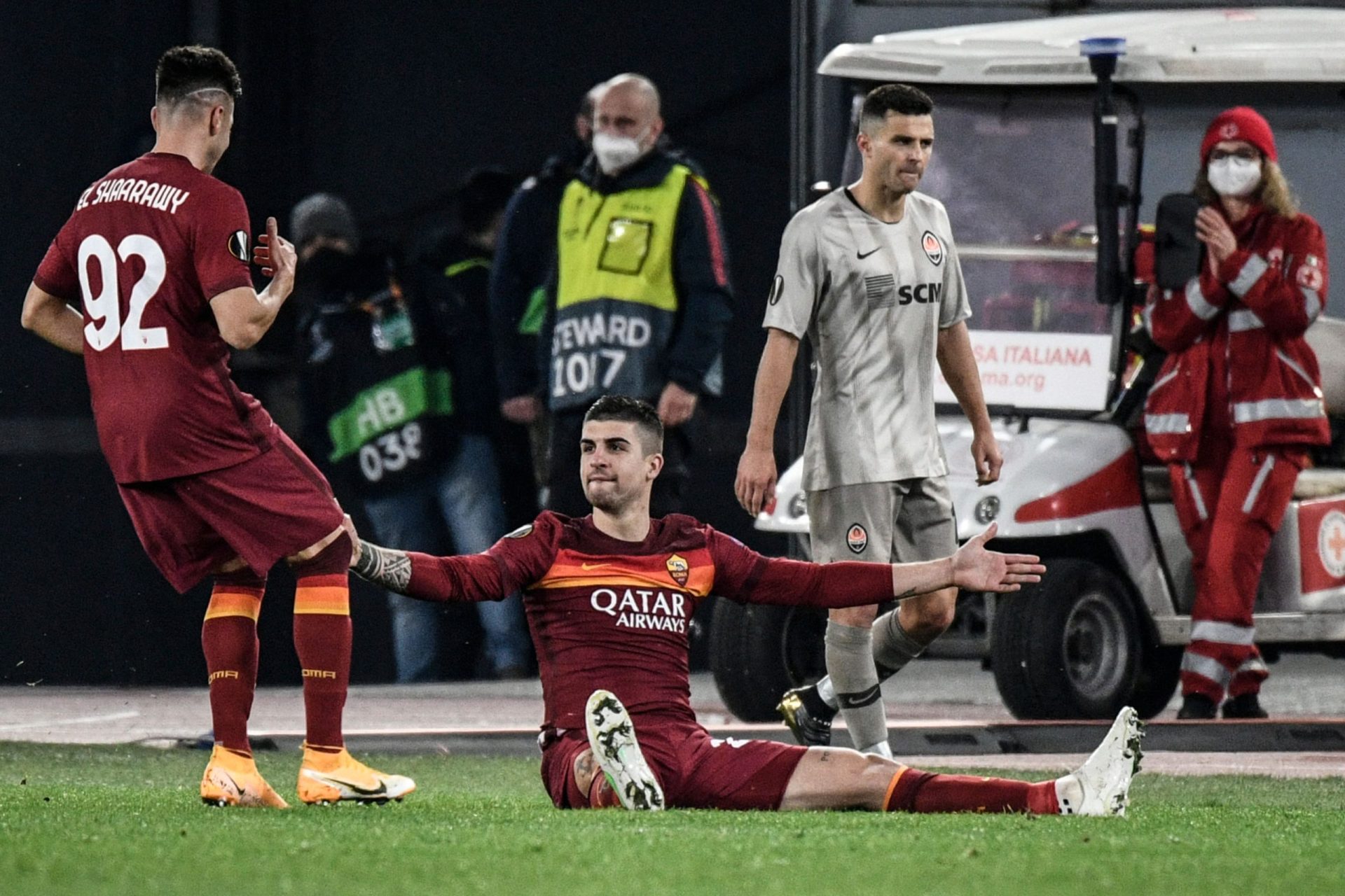 Roma goleia Shakhtar Donetsk nos oitavos da Liga Europa