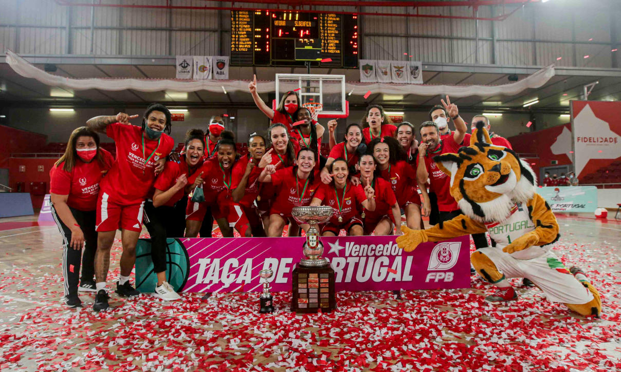 SL Benfica vence Taça de Portugal de basquetebol feminino pela primeira vez