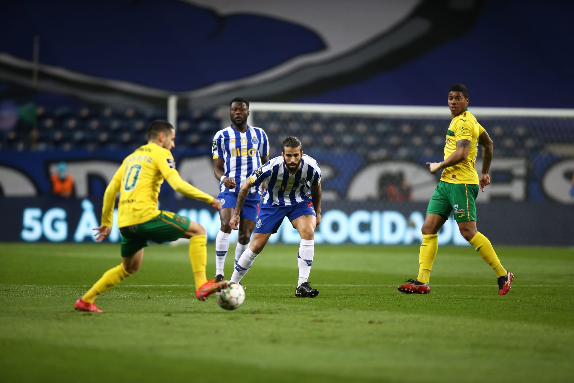 FC Porto bate Paços de Ferreira por duas bolas a zero