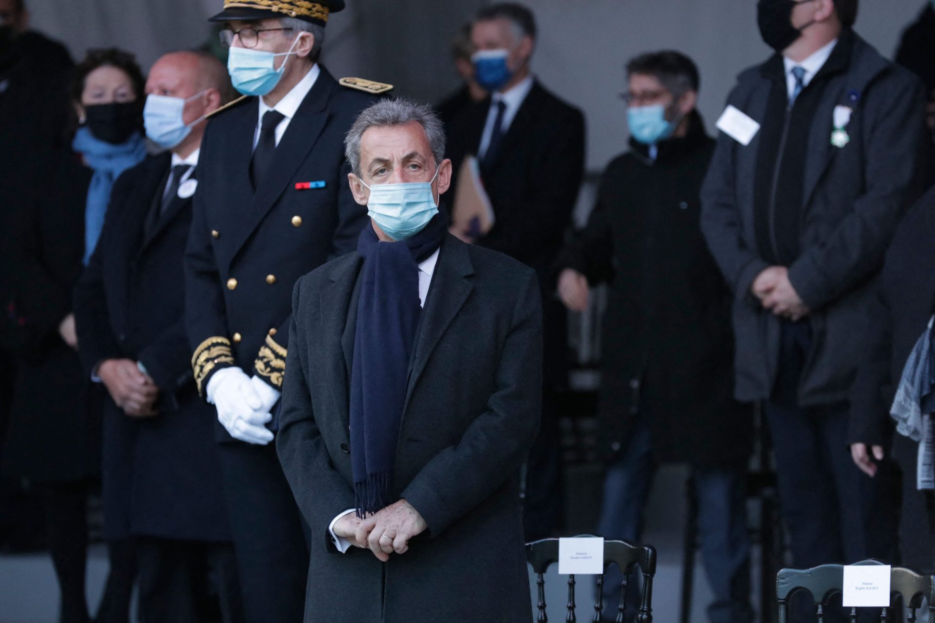 Advogado internado com covid-19 adia julgamento de Nicolas Sarkozy
