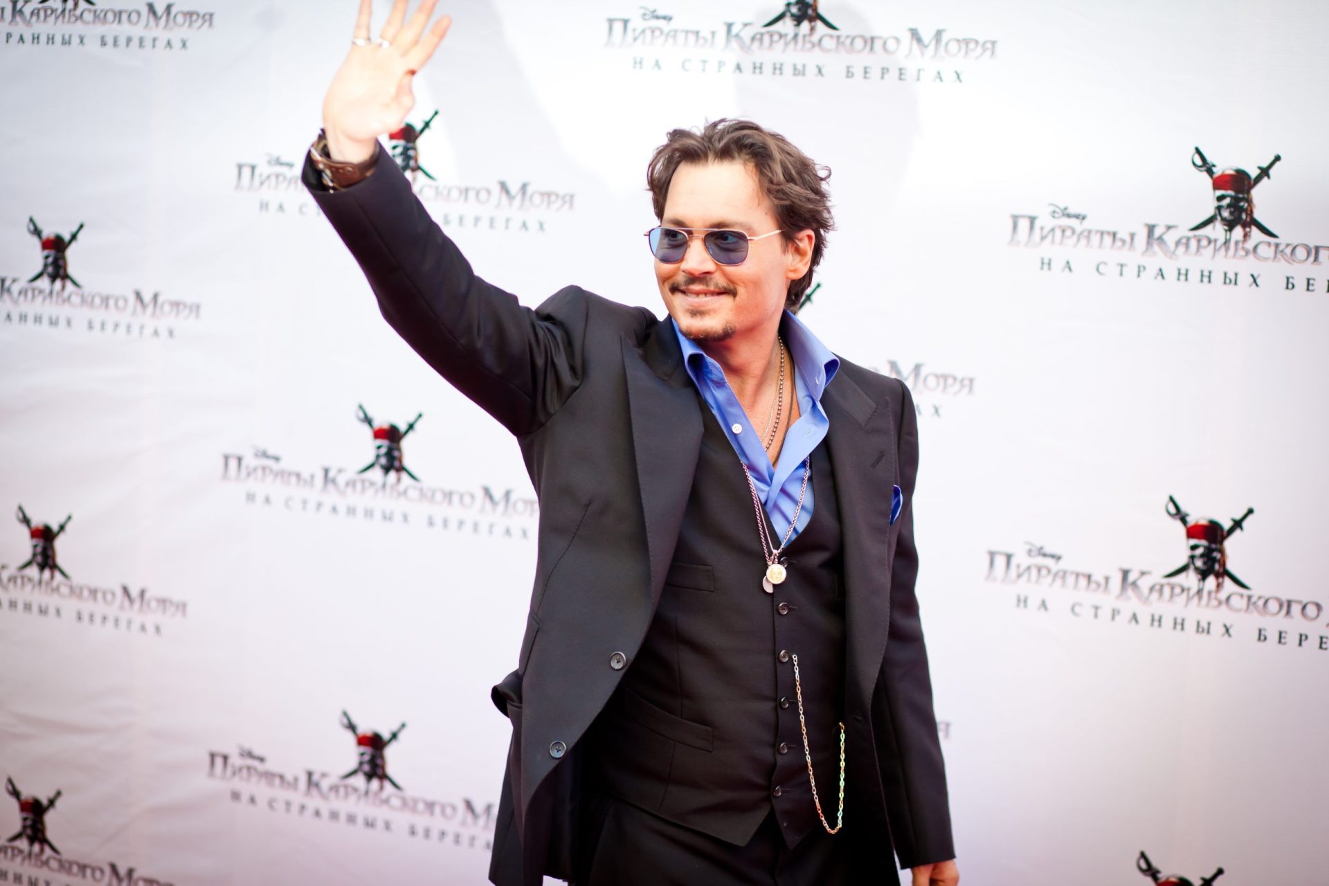 Intruso tomou banho e serviu-se de bebidas na mansão de Johnny Depp em Hollywood