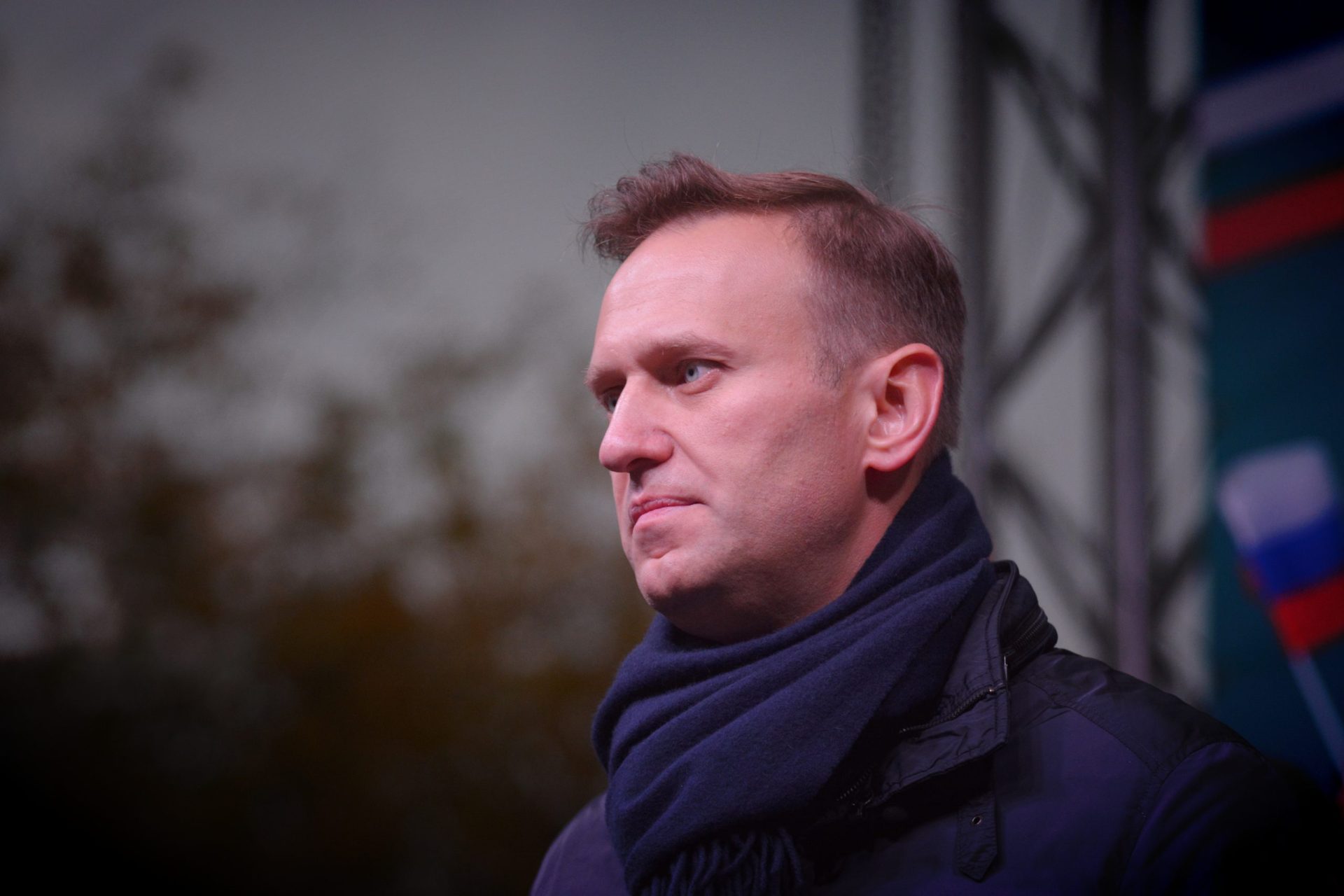 Navalny queixa-se de “fortes dores nas costas” e não sente uma perna, revelou advogada