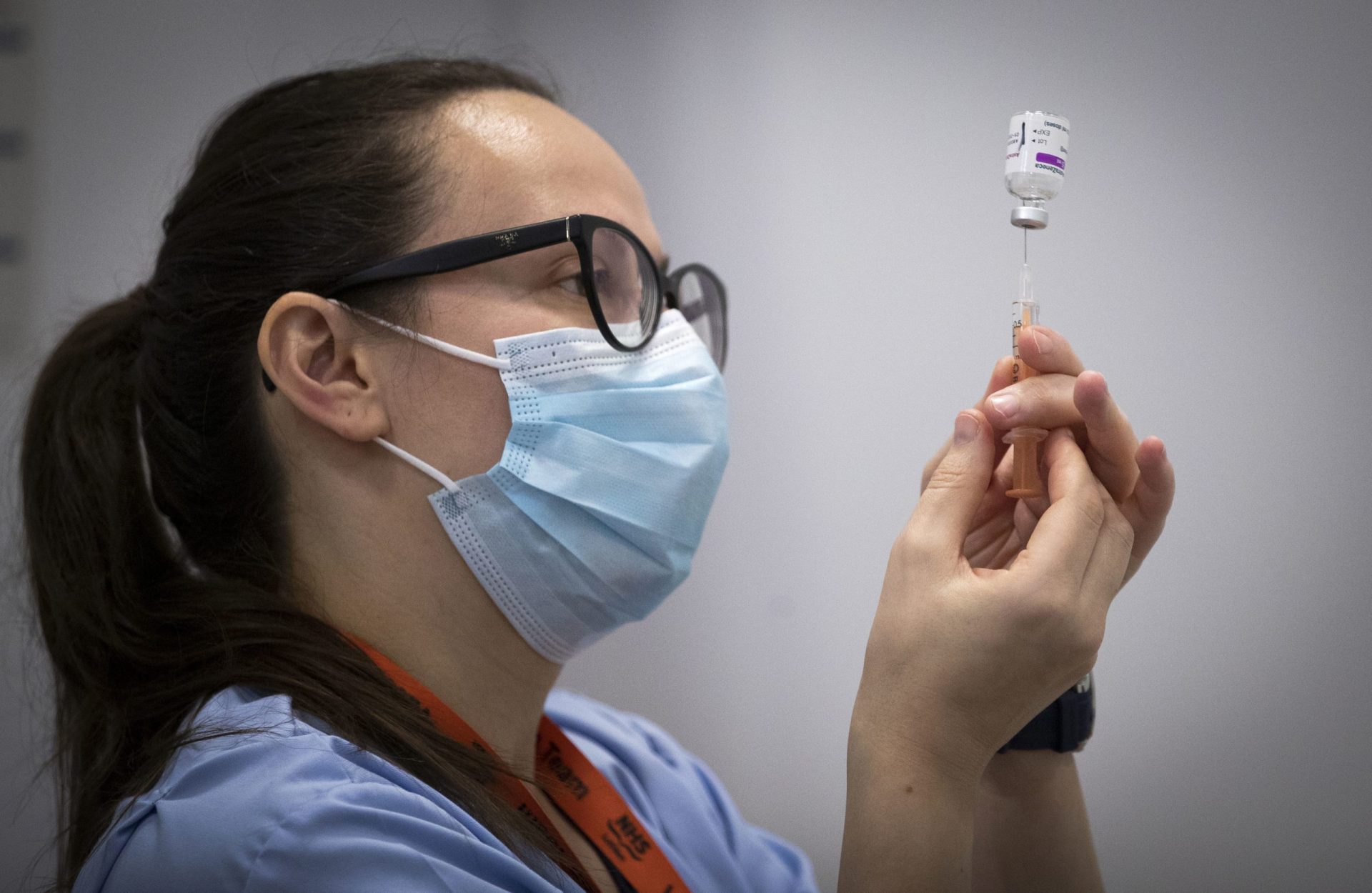 “Não é opção o plano de vacinação ser alargado às farmácias”, defende Sindicato dos Enfermeiros