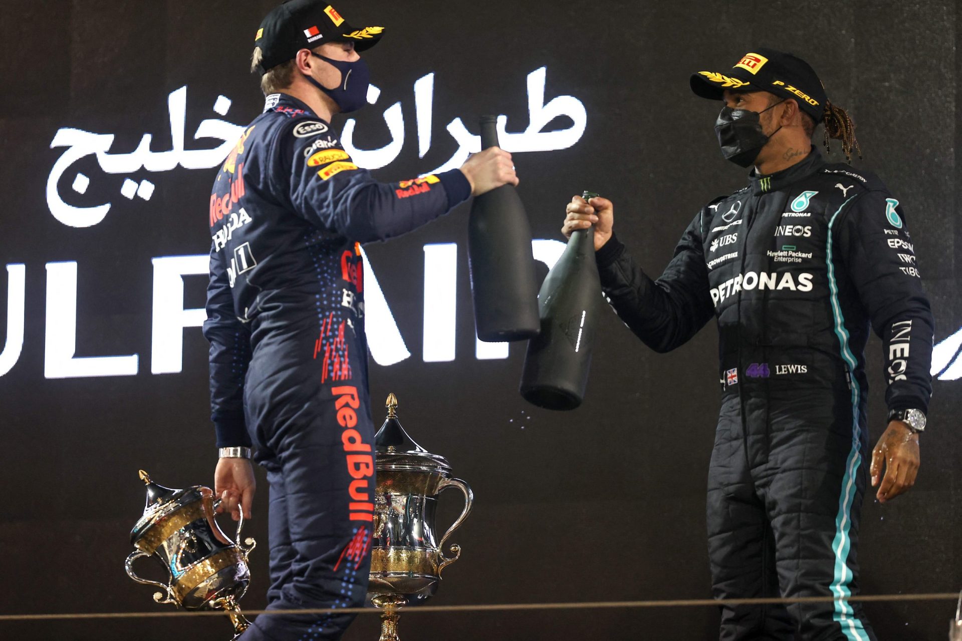 Lewis Hamilton vence Grande Prémio do Bahrain