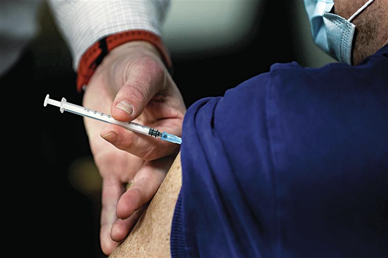 Portugueses vão poder fazer agendamento online para receber vacina contra a covid-19