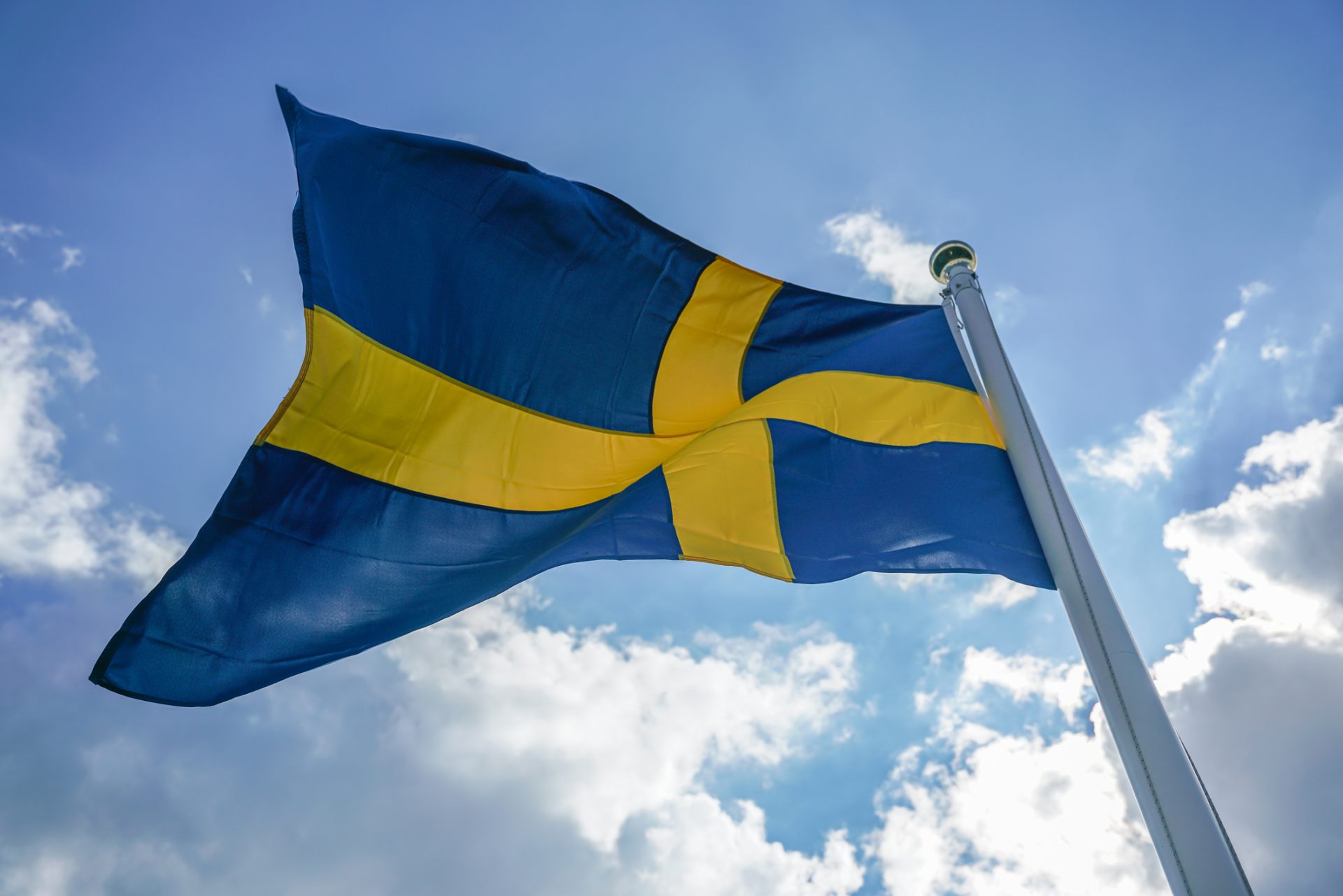Oito feridos em esfaqueamento na Suécia. Autoridades não descartam atentado terrorista