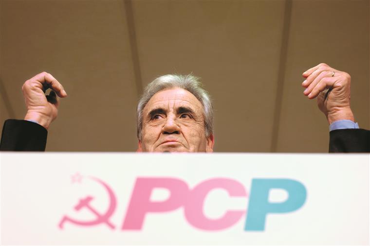 “O PCP pretende passar a mensagem de um partido com futuro, mas o passado foi vivido com alguma perturbação”