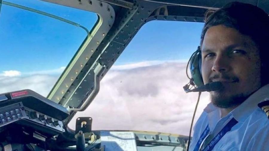 Piloto foi resgatado depois de passar quase 40 dias perdido na floresta amazónica