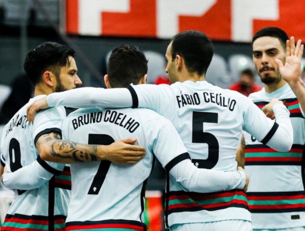 Portugal vence Noruega por 7-1 e está na fase final do Europeu de futsal de 2022