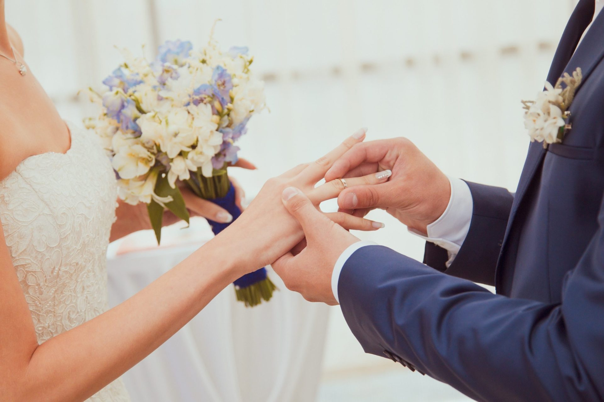 Noivos foram ‘penetras’ na sua própria festa de casamento