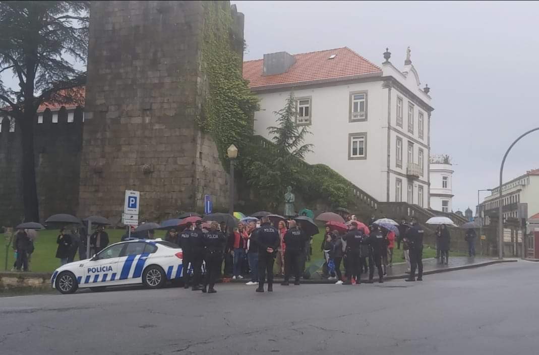 Juiz anti-confinamento continua “percurso pelos castelos de Portugal” e junta apoiantes no Porto