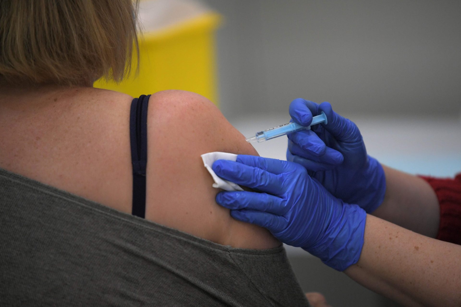Ritmo da vacinação está a acelerar, assinalou secretário do Estado da Saúde
