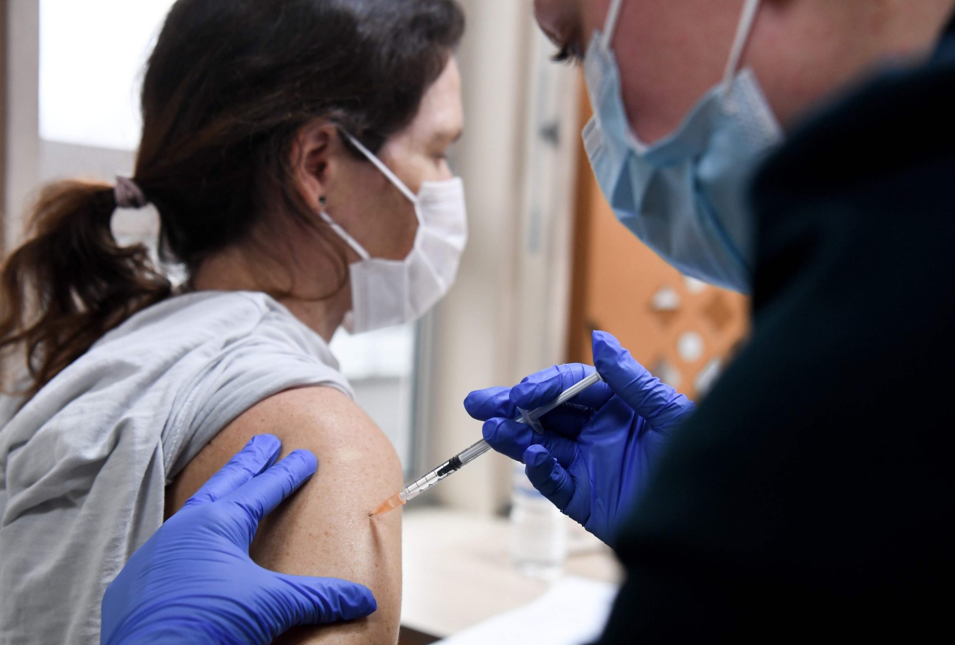 Portugal já administrou quatro milhões de doses da vacina contra a covid-19