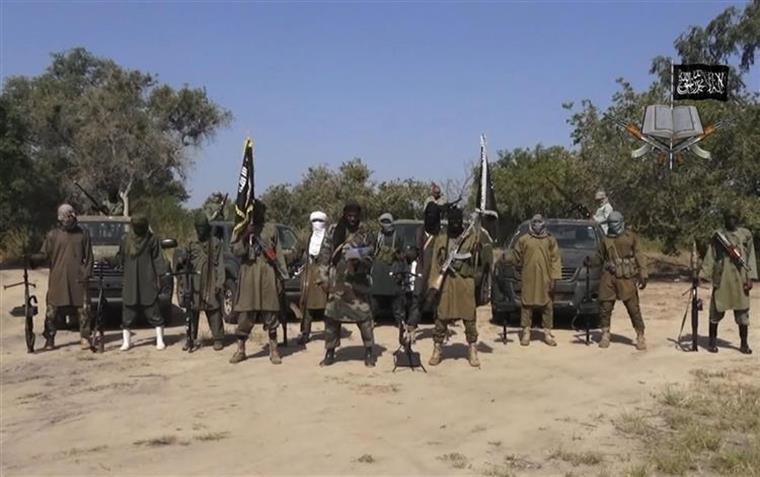 Líder do grupo terrorista Boko Haram tenta suicidar-se e fica gravemente ferido