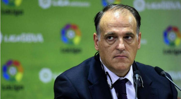 Presidente da Liga espanhola acusa FIFA de estar por trás da Superliga