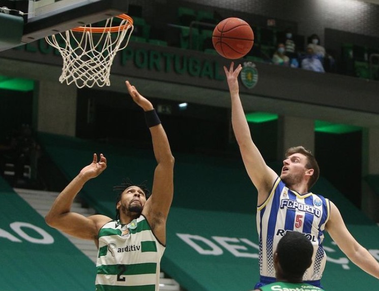 FC Porto permanece no campeonato nacional de basquetebol apenas com uma condição