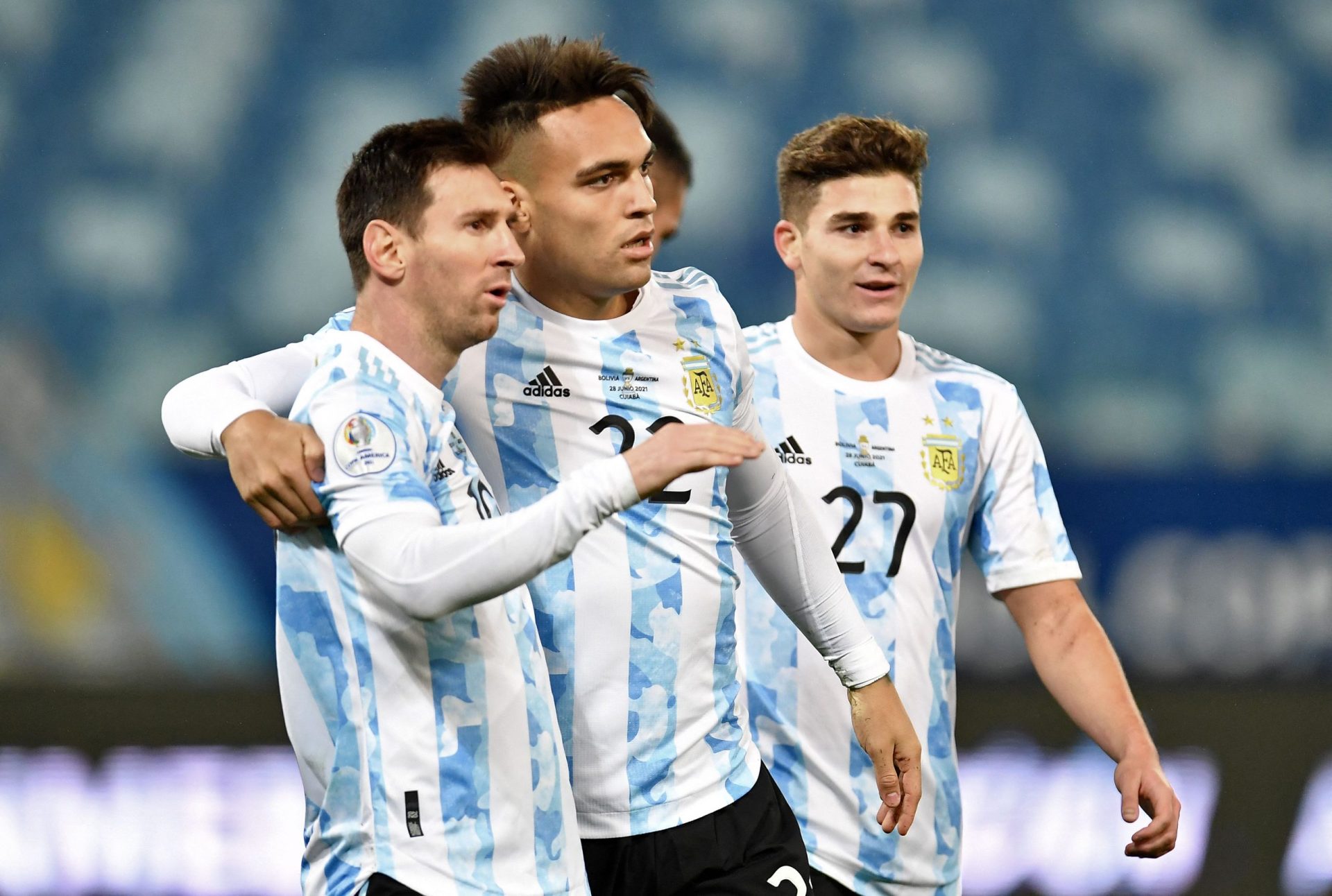 Messi bate recorde de internacionalizações pela Argentina
