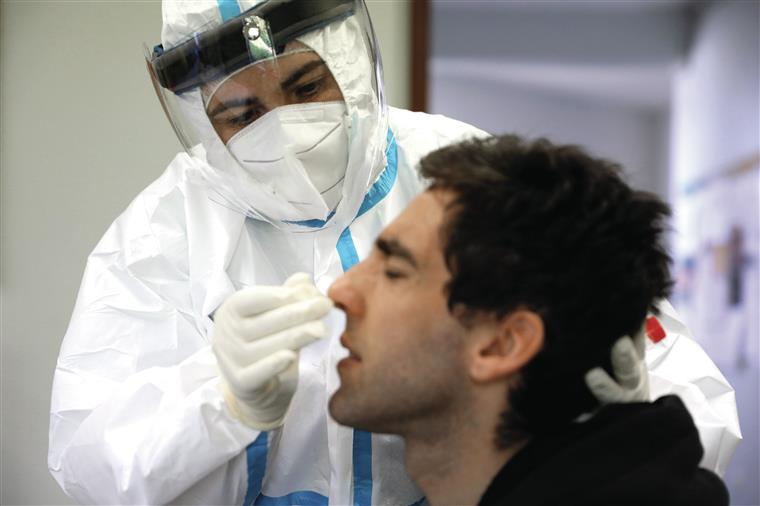 Portugal já fez cerca de 12 milhões de testes à covid-19 desde o início da pandemia
