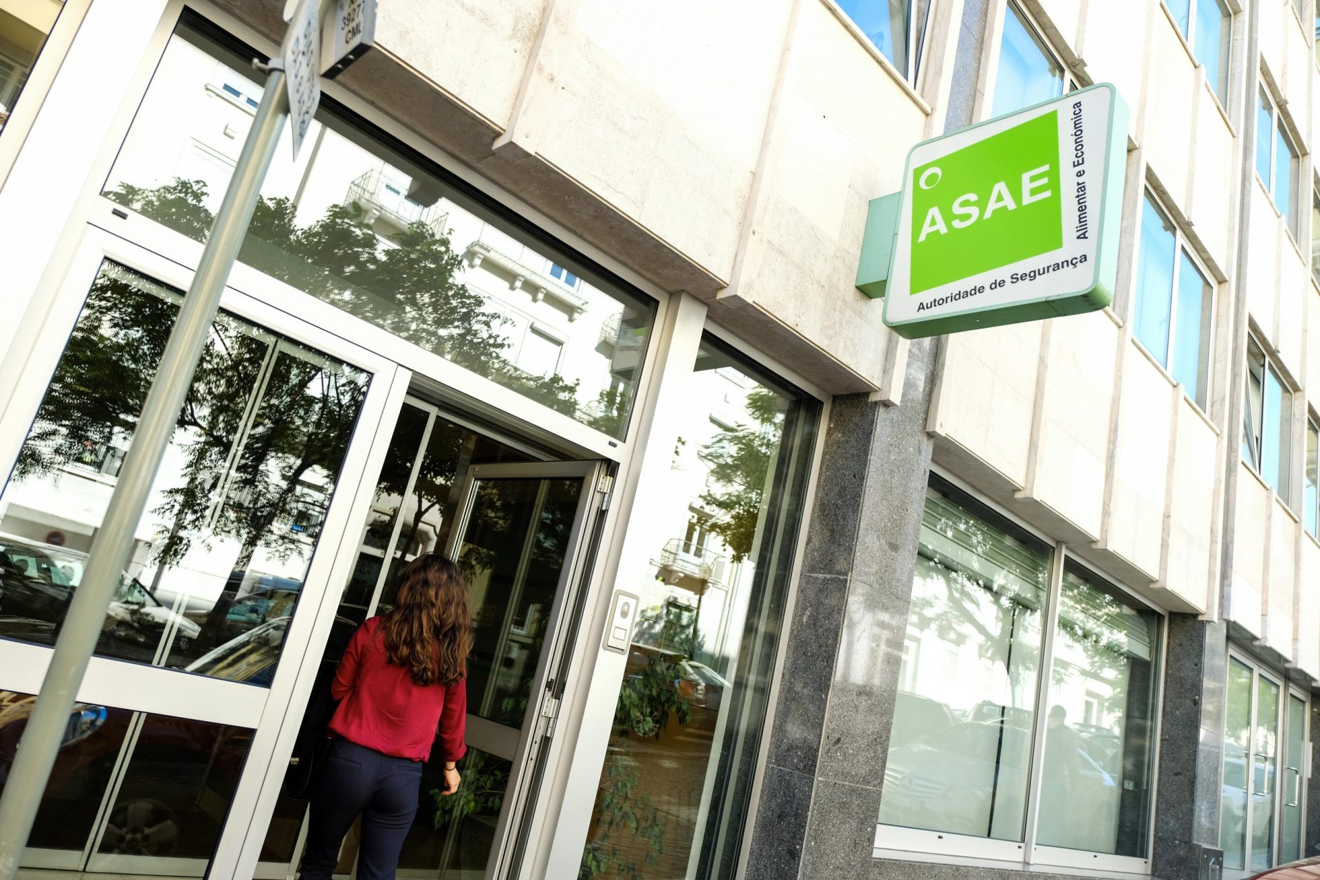 ASAE apreende 450 litros de gelado devido a alfarroba contaminada