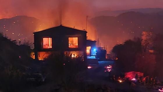 Chipre enfrenta maior incêndio da história. Quatro corpos foram encontrados