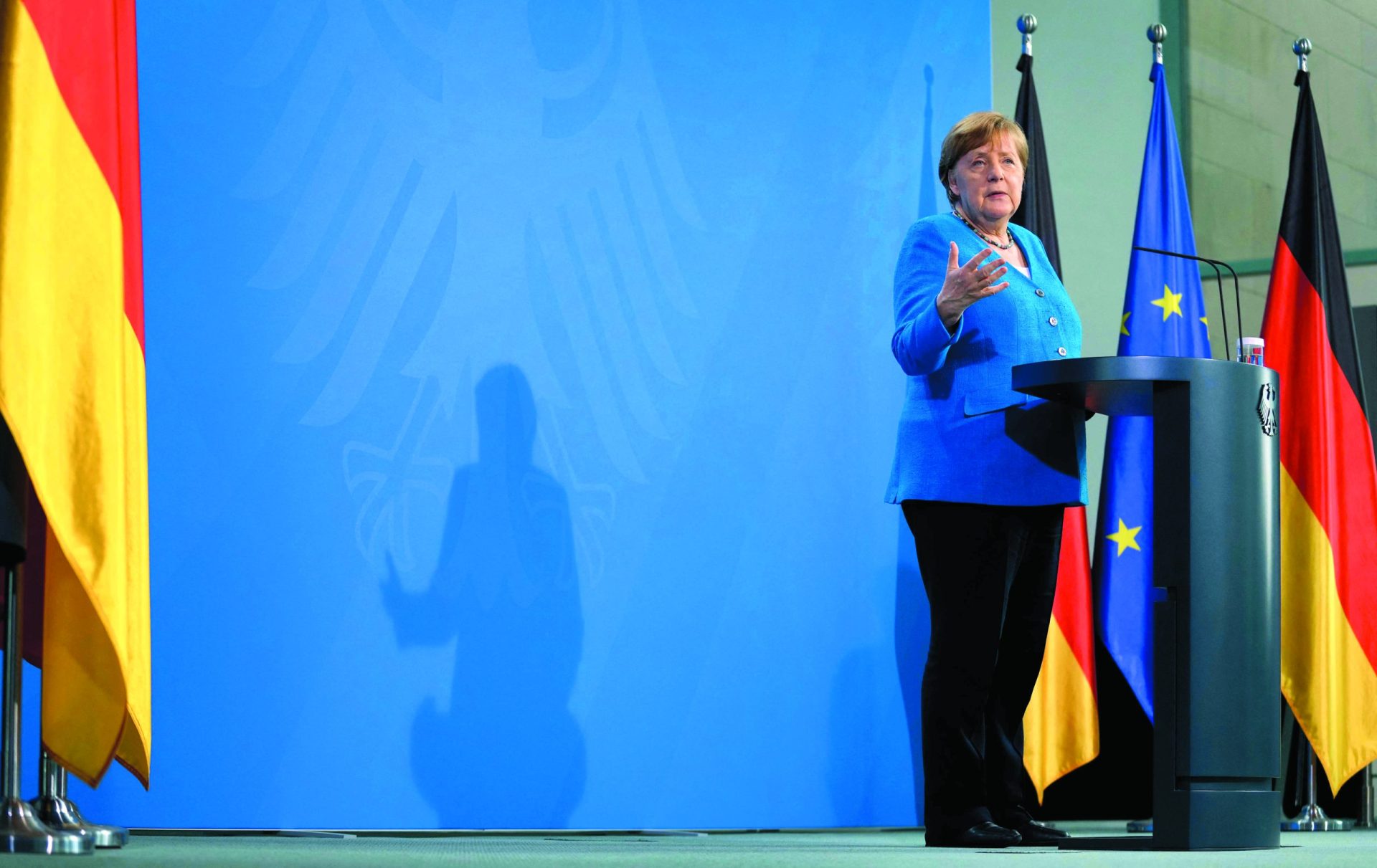 Merkel e Macron à conversa com Xi Jinping e Biden a olhar
