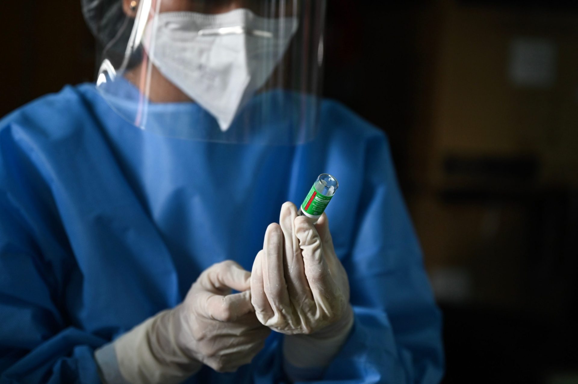 Task-force revela que se “perderam” 20 mil doses da vacina contra a covid-19