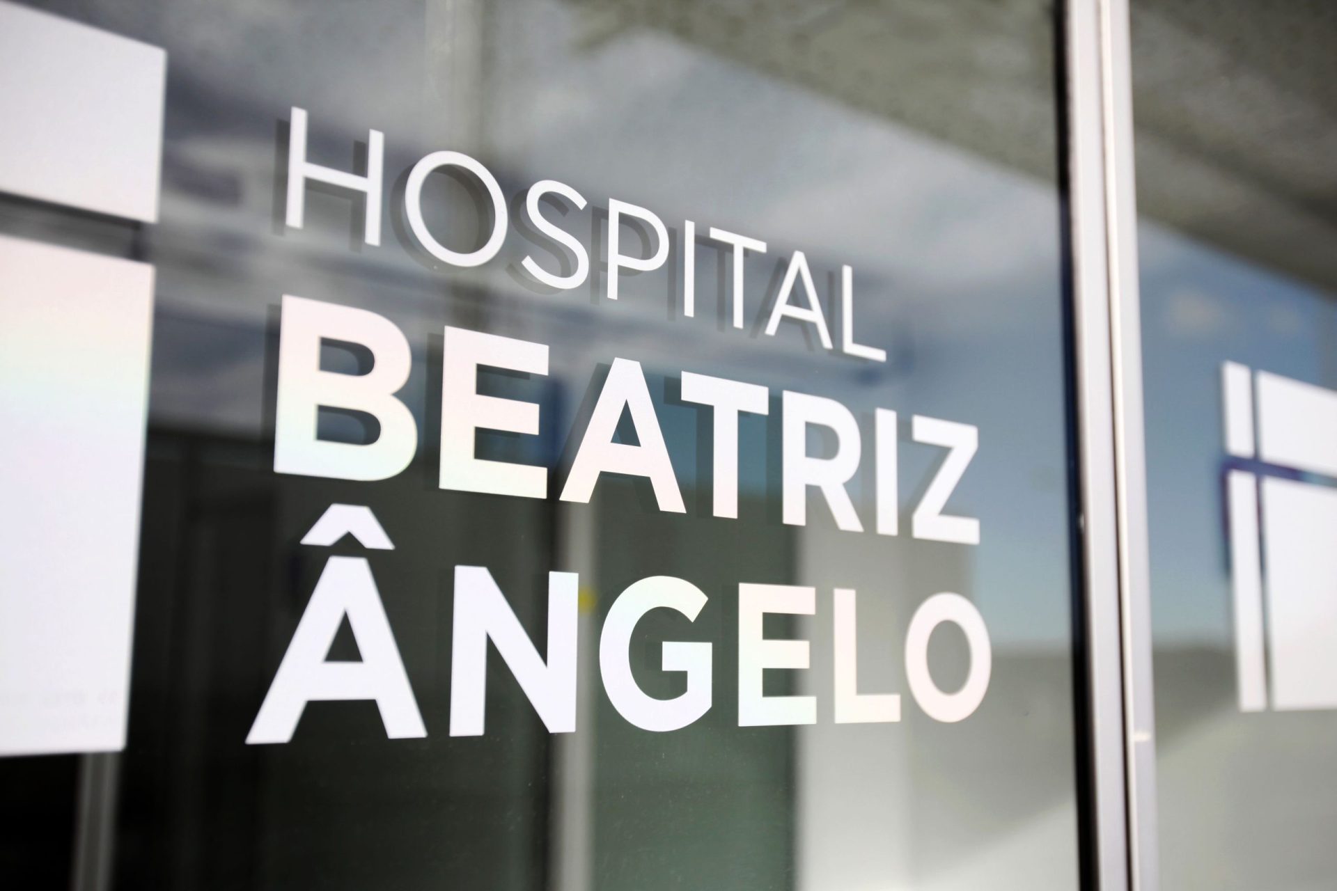 Médica do serviço de urgência do Hospital Beatriz Ângelo agredida por utente