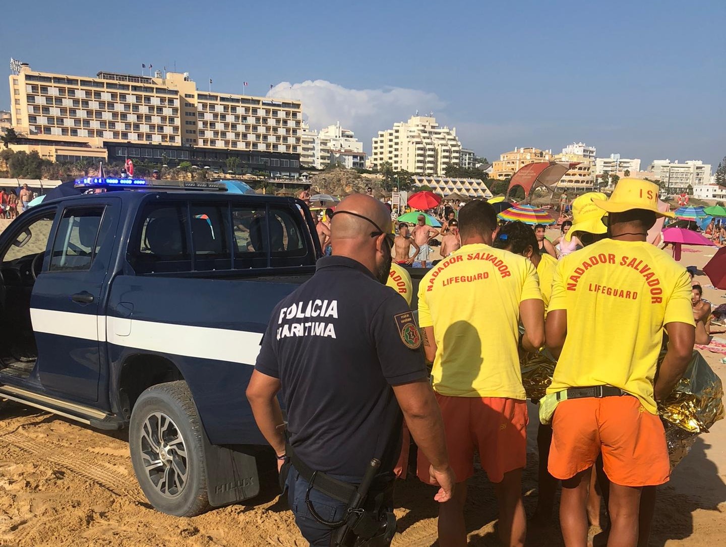 Dois jovens sírios feridos após colisão entre motas de água na praia da Rocha