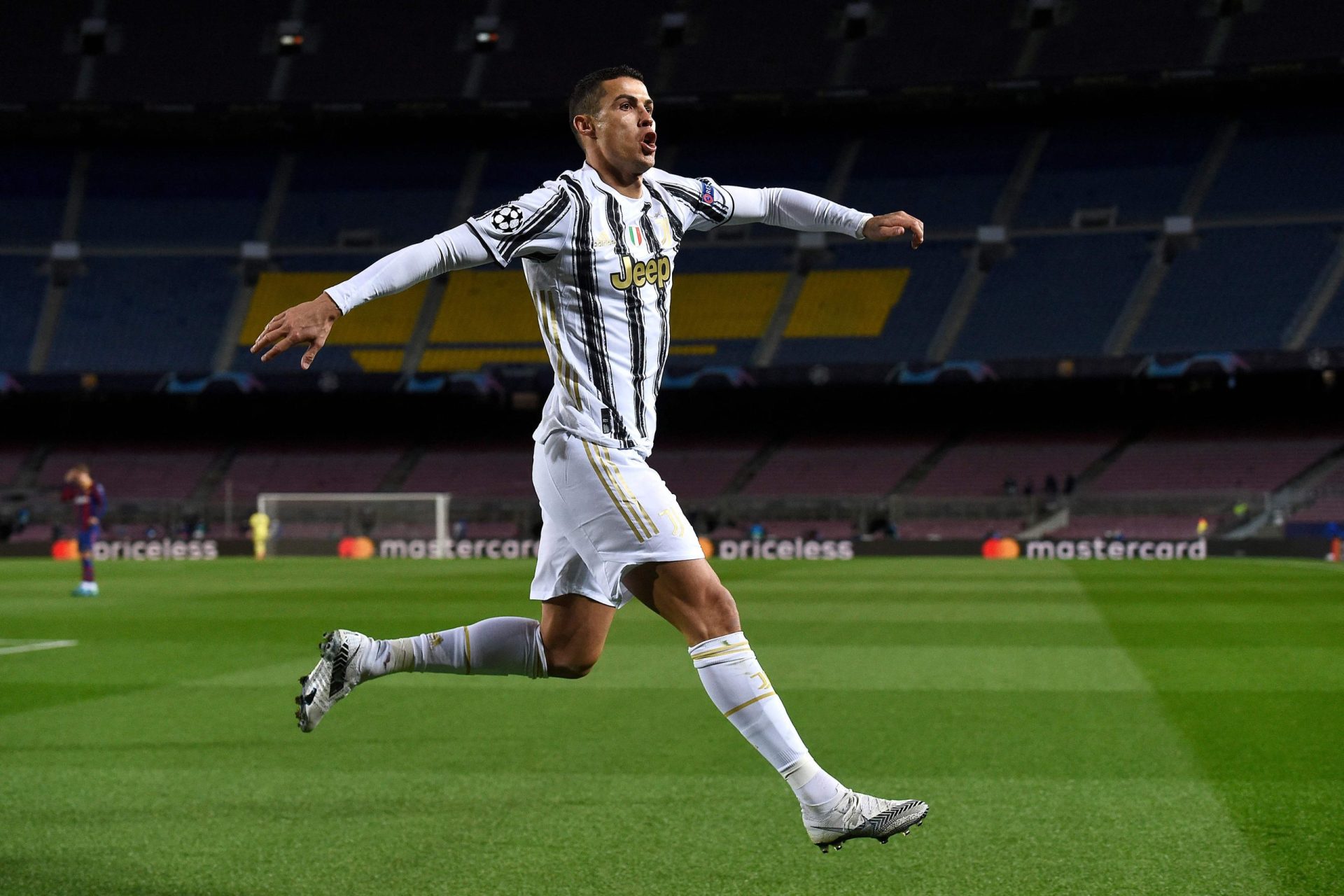 Allegri confirma saída de Cristiano Ronaldo: “Disse-me que não tem intenção de jogar pela Juventus”